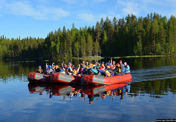 Лагерь "Северный речной путь" собрал юных любителей туризма