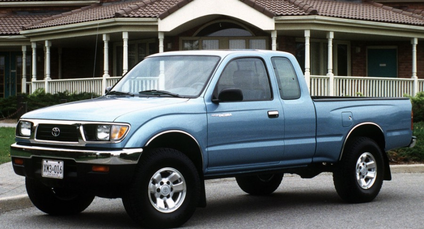 Компания Toyota рассматривает возможность выпуска компактного пикапа Unibody