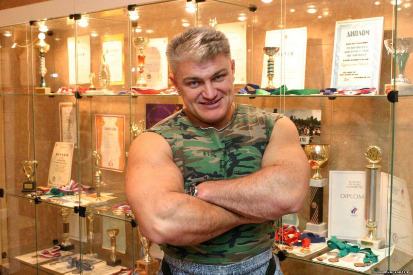 Владимир Турчинский, факты, жизнь