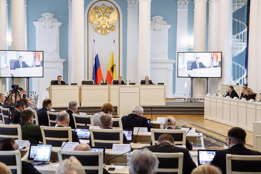 В рамках правительственного часа в Рязанской областной Думе обсудили вопросы поддержки малого и среднего предпринимательства