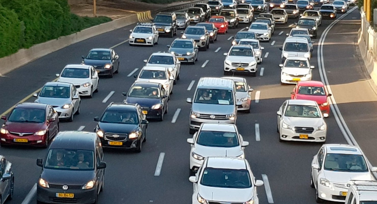 В США зафиксировали бум продаж моделей класса люкс