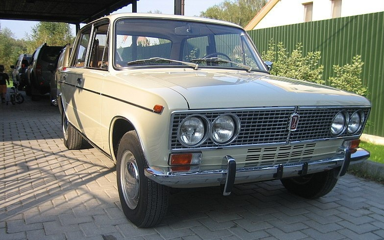 Легенда советского автопрома - ВАЗ-2103 авто