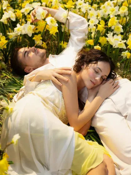 Стася Милославская и её жених Егор Ушаков снялись в кампейне свадебного агентства Милославская, Стася, УшаковСтася, Петров, возлюбленной, Ушаков, этого, сделал, несколько, вместе, около, четырёх, позже, пентхаусе, который, Александром, продал, предполагается, просьбе, Петровым