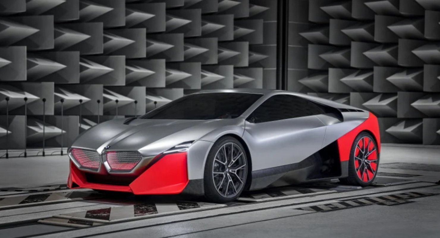 BMW презентовал образец гиперкара Vision M Next