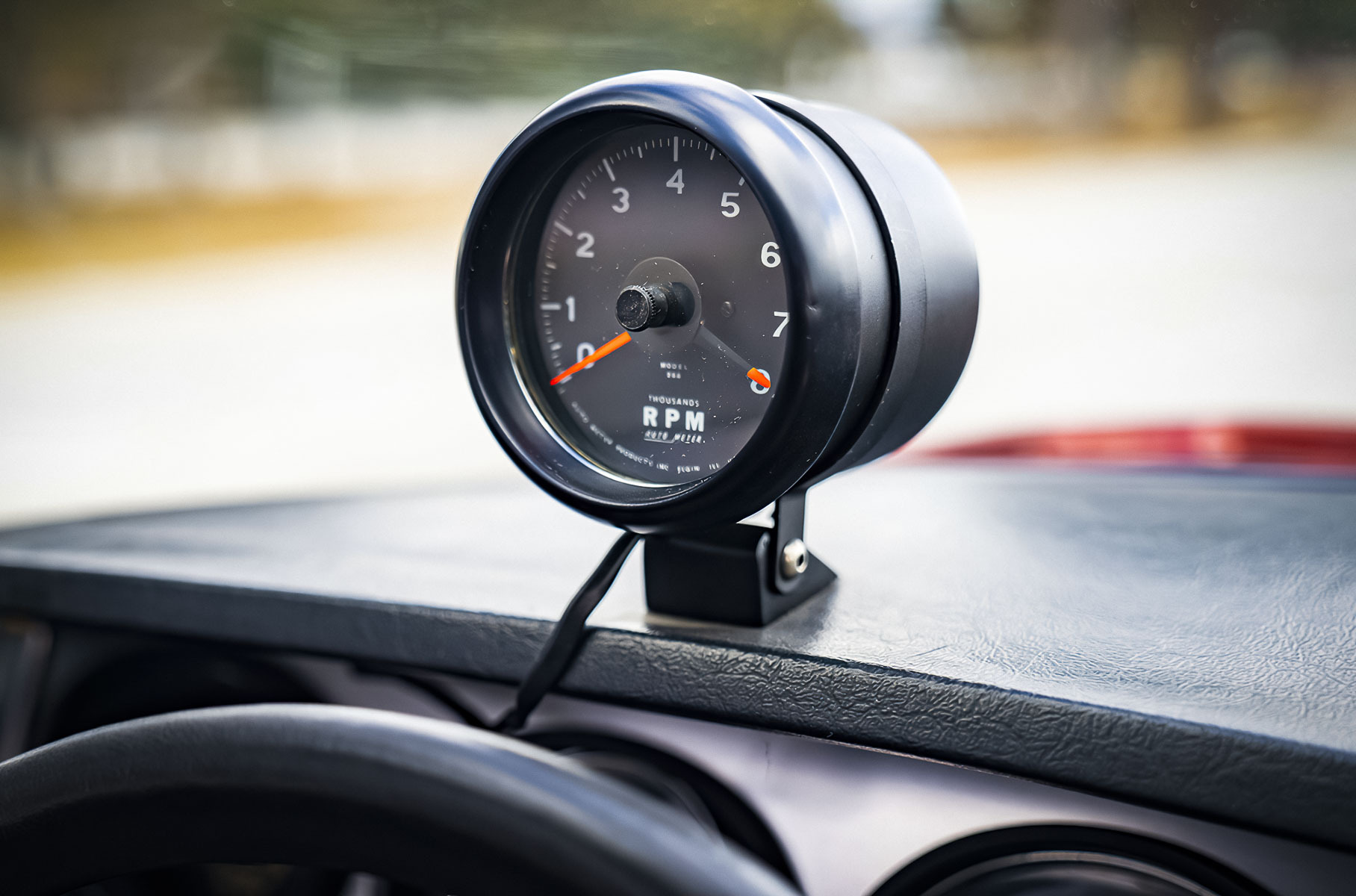 Рекордно быстрый Citroen пустят с молотка вместе с тягачом и прицепом Новости