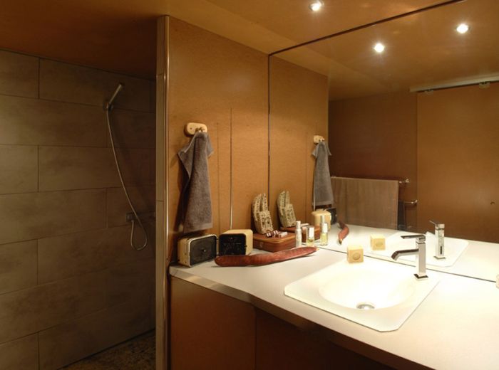 Жизнь в гараже: что на самом деле скрывается за неприметной дверью интерьер и дизайн,ремонт и строительство