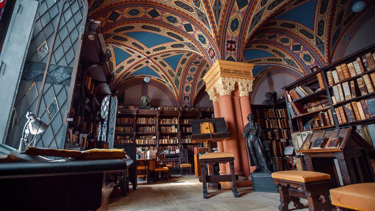 Самые красивые библиотеки России