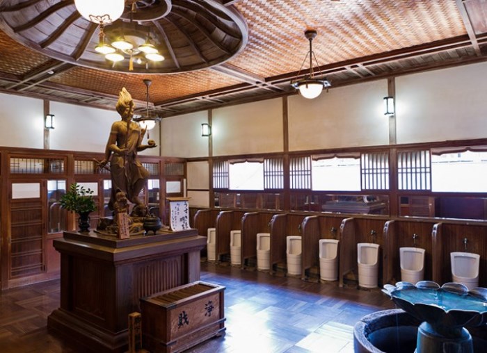 12 самых оригинальных и умных туалетов, которые придумали японцы 12 самых оригинальных и умных туалетов, которые придумали японцы идеи для дома,интерьер и дизайн