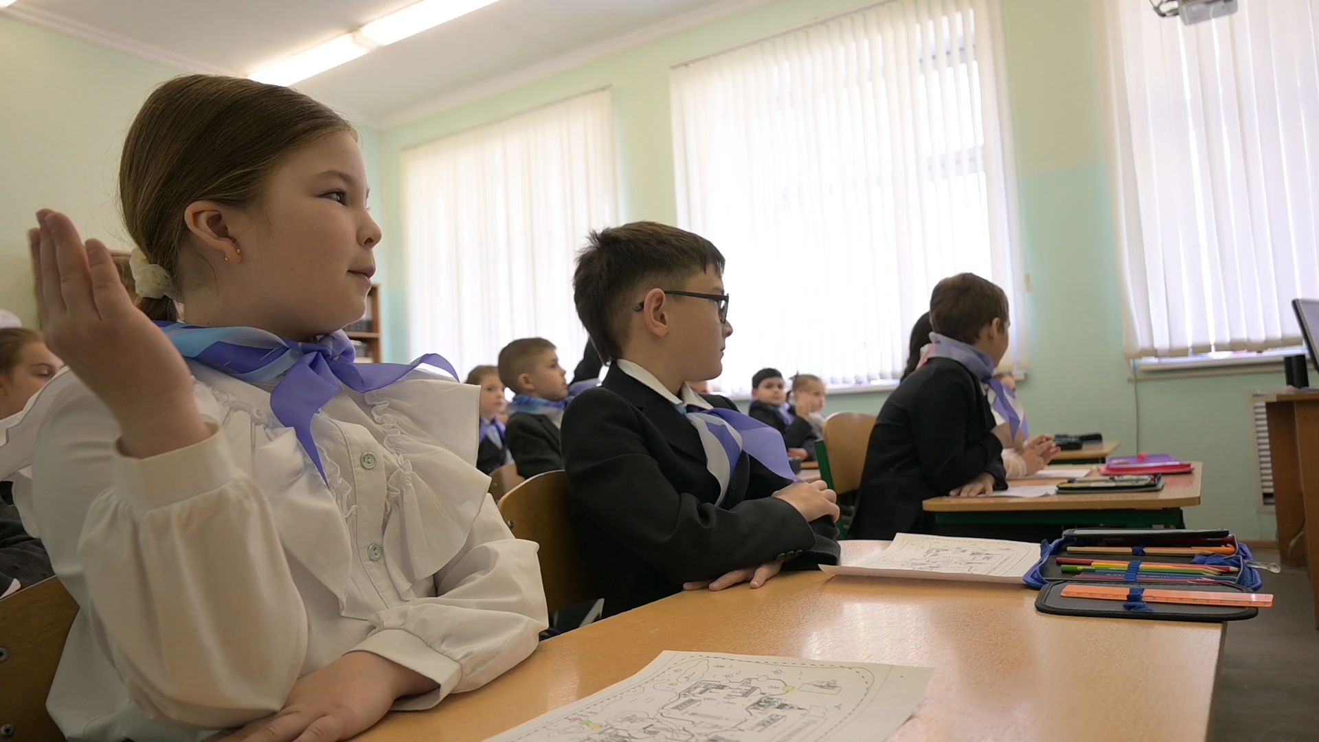 В школах Твери прошли «Разговоры о важном», посвященные 950-летию Торопца