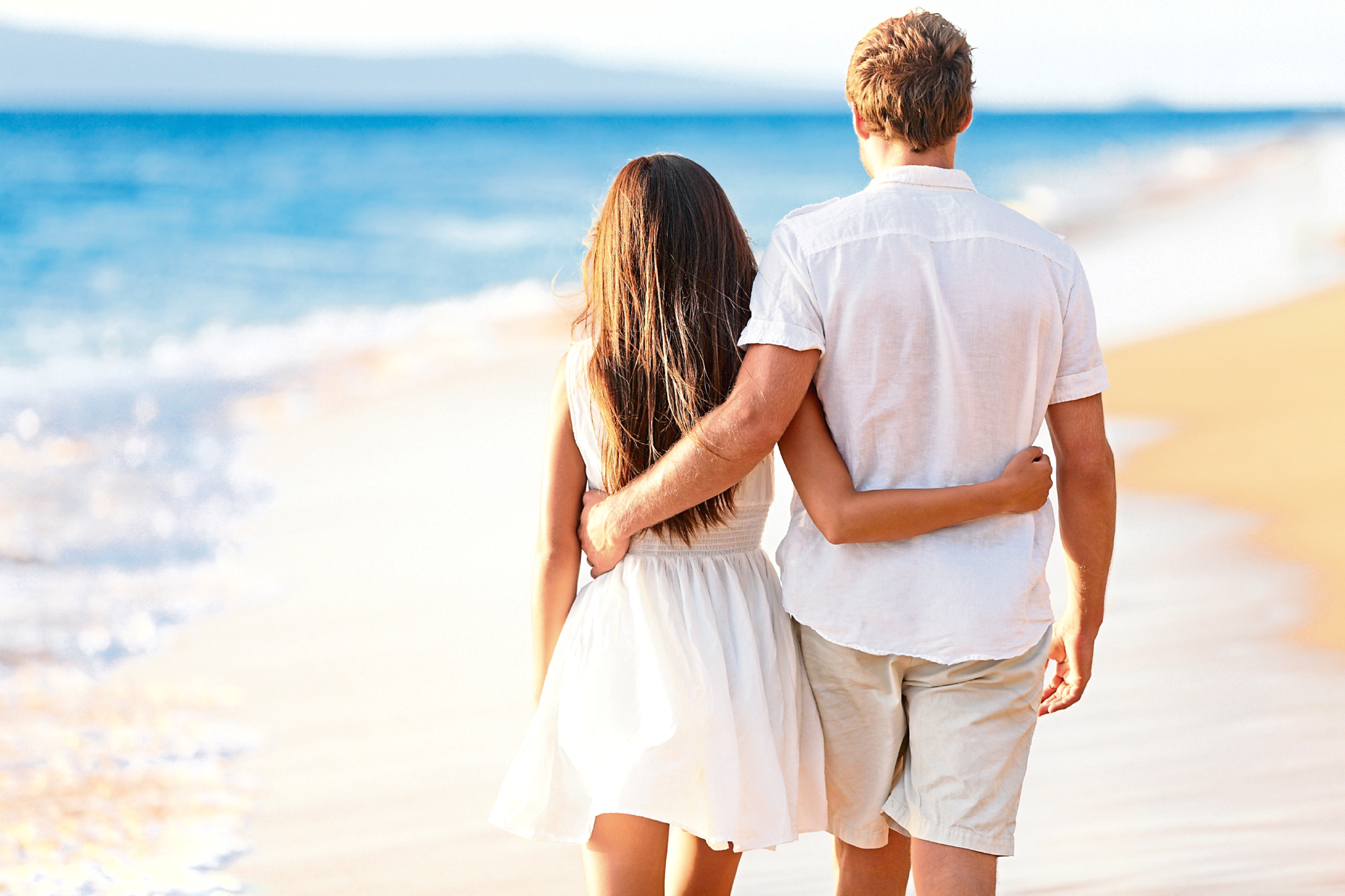 Videos couples on beach picture