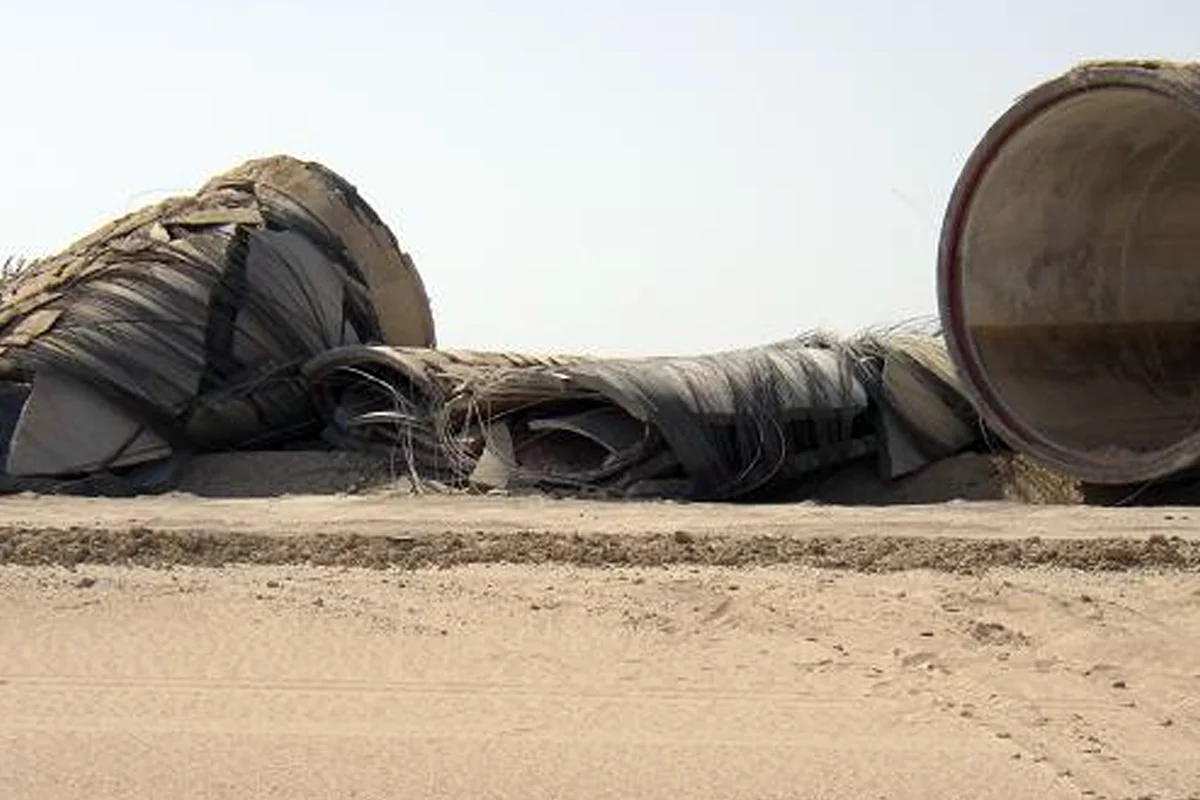 После того, как в Ливии нашли первую нефть, геологоразведка исследовала многие регионы этой африканской страны. При бурении нефтяников ждал сюрприз.-7
