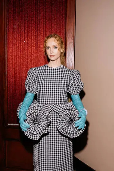 Аня Чиповская, Александр Рогов, падчерица Ивана Урганта Эрика Кикнадзе, Александр Гудков и Ксения Собчак в модных образах на ужине The Blueprint платье, Ольга, Ксения, Александр, Собчак, надела, Prada, появилась, Чиповская, позировала, ЧиповскаяАня, ИсаковаВиктория, КарпутьОльга, СерябкинаКатя, Кищук, Виктория, Кикнадзе, СтаршенбаумОльга, СоловьёваИрина, Мухина