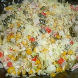 Салат из пекинской капусты с крабовыми палочками
