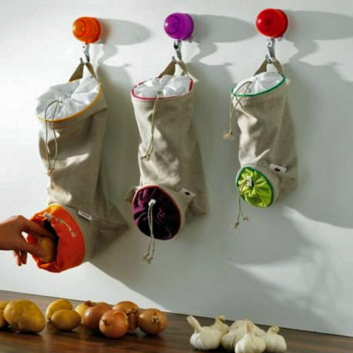 Все по полочкам, мешочкам и баночкам: 16 функциональных систем для хранения вещей на кухне Все по полочкам, мешочкам и баночкам: 16 функциональных систем для хранения вещей на кухне интерьер и дизайн,хранение вещей