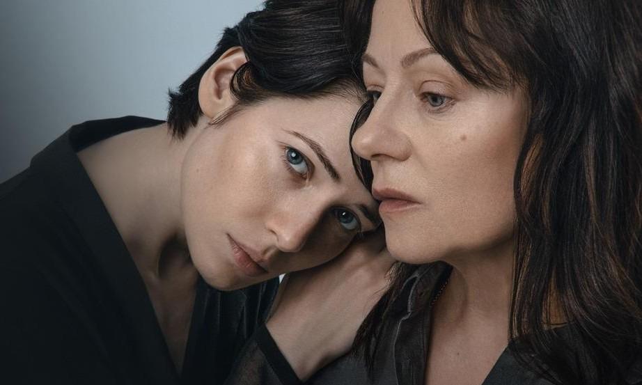 Должны ли взрослые дети помогать родителям