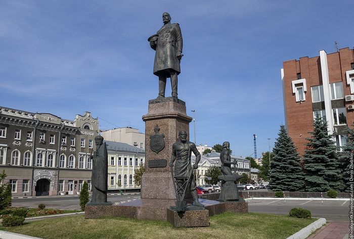 Монумент Петру Аркадьевичу Столыпину