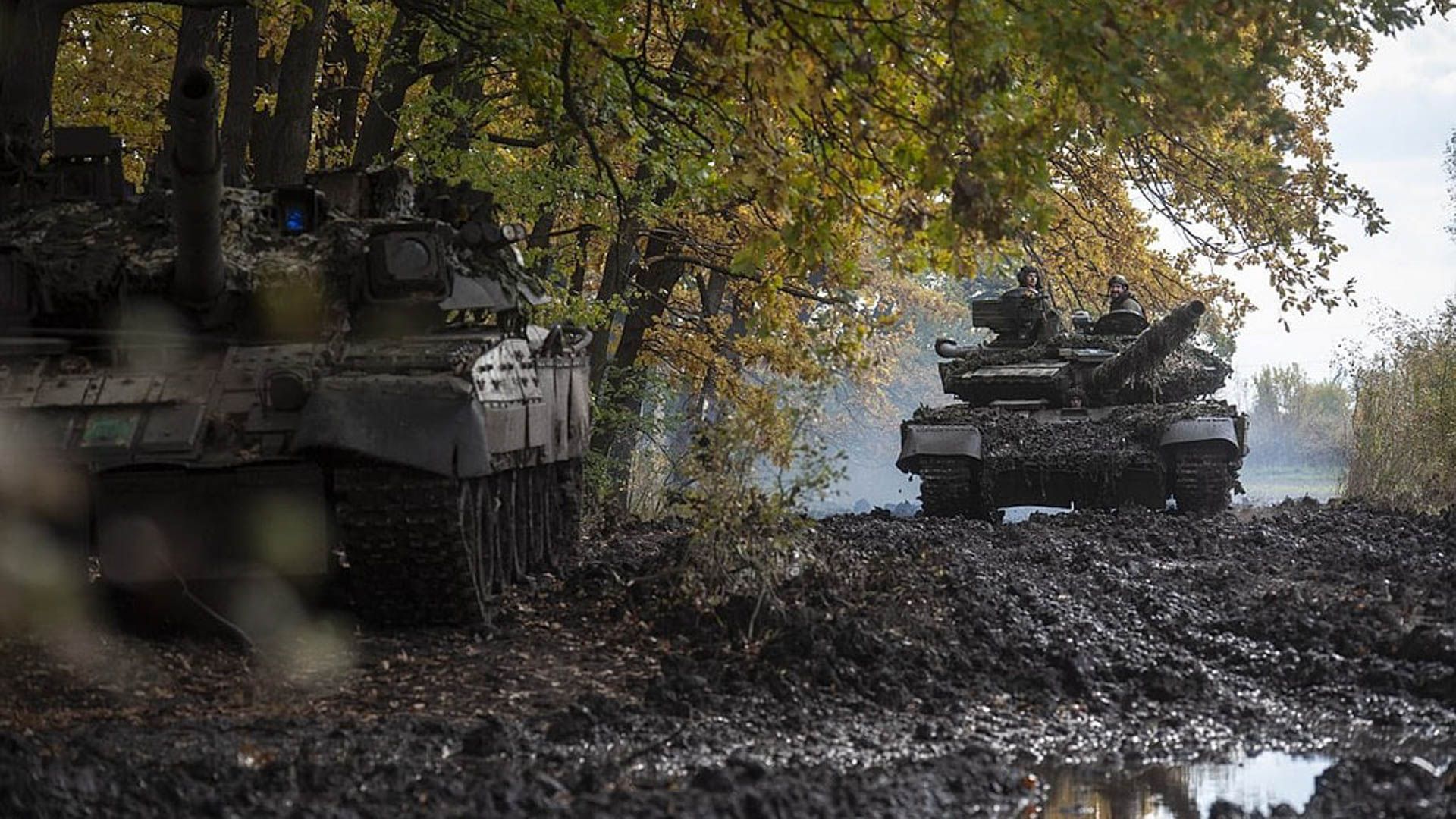 Американские журналисты назвали причины переноса обещанного Киевом контрнаступления