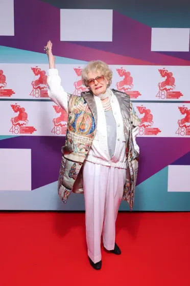 Кристина Асмус, Софья Синицына, Ида Галич, Павел Деревянко и Анна Снаткина на открытии ММКФ режиссёр, кинофестиваля, Асмус, актриса, открытия, Московского, Кристина, также, апреля, Даниил, российская, Германика, кинематографист, картин, стала, Дарья, женой, Сигалова, Деревянко, дочерью