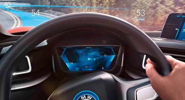 Дефицит чипов вынуждает BMW отказаться от проекционного монитора Автомобили