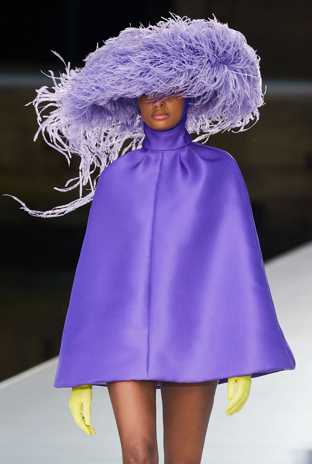 Valentino Haute Couture осень-зима 2021/22