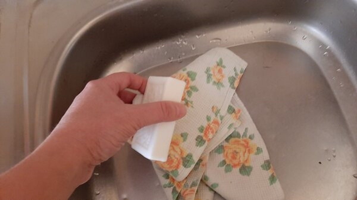 Как вернуть кухонным полотенцам свежесть полезные советы,стирка