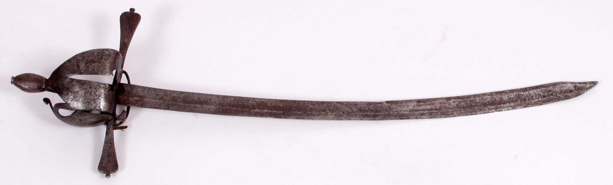 Фермерский меч (ок. 1570 - 1580 гг.) из Norsk  Folkemuseum. Длина 998 мм, длина клинка 749 мм, ширина клинка 30 мм.
