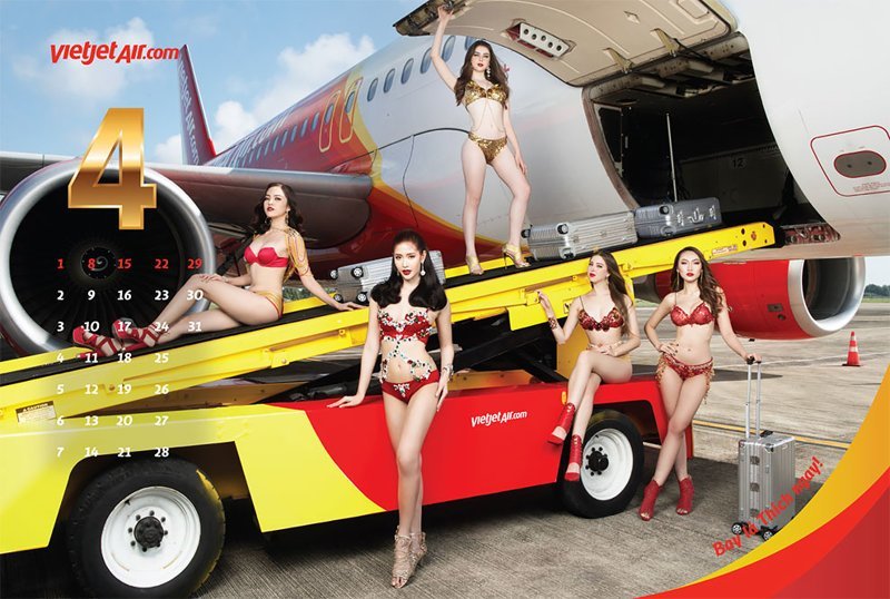 Вьетнамская авиакомпания выпустила "бикини-календарь" Вьетнам, авиакомпания, девушки, календарь, пилот, самолет, стюардесса