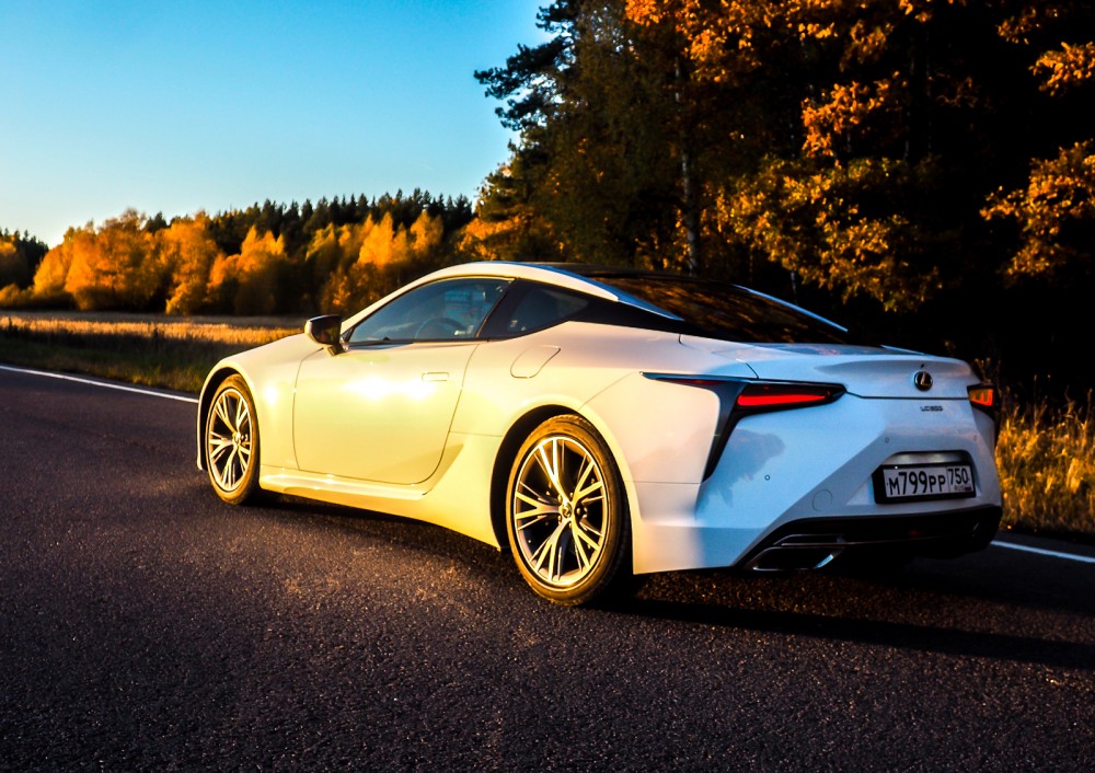 Lexus LC500: приковывающий взгляды