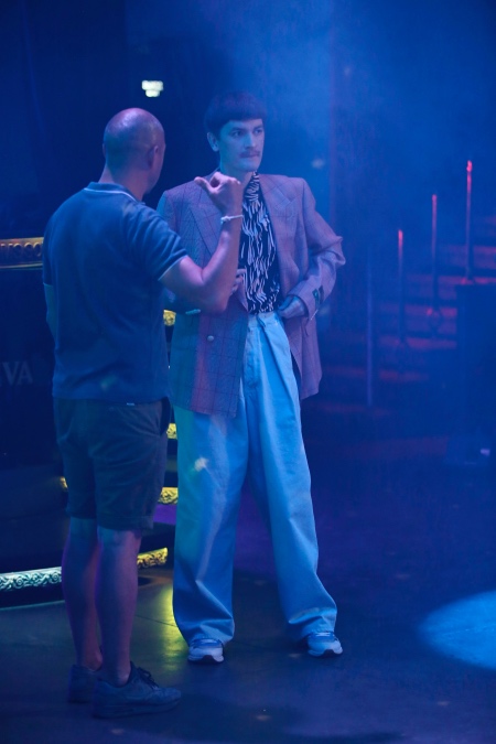 О жизни снобов: Александр Гудков и Сергей Бурунов на съемках нового клипа DJ Грува Звезды,Новости о звездах