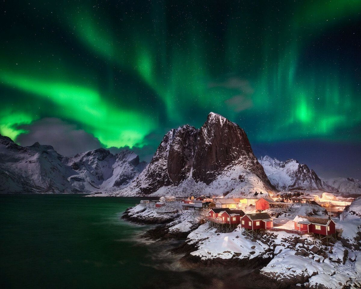 «Огни». Хамнёй, Норвегия. Автор Андреас Эттль