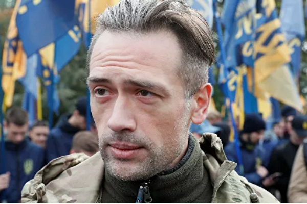 Актер Пашинин променял славу в России на работу дворника на Украине