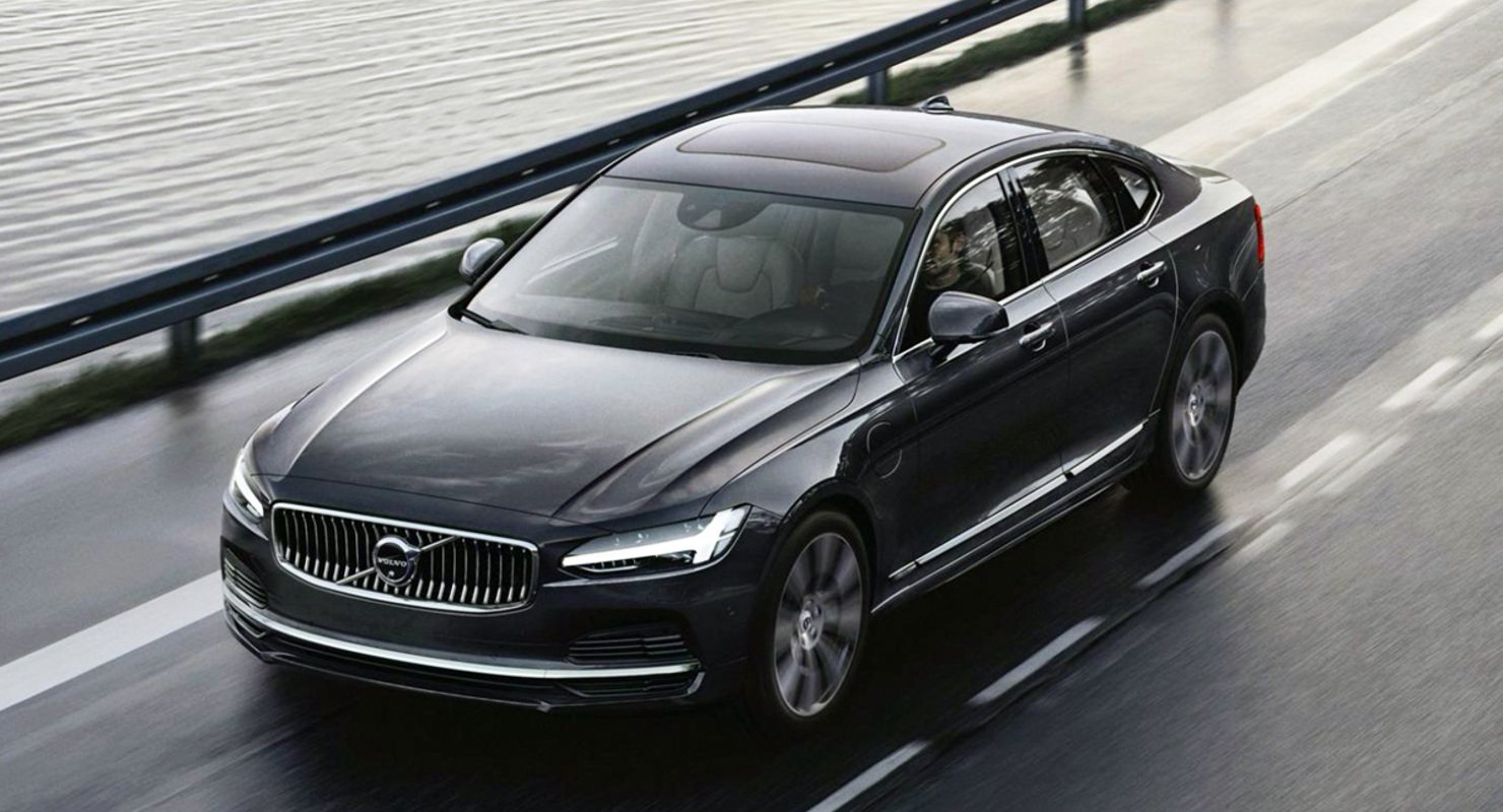 Volvo S90 2021 — рестайлинг премиального седана