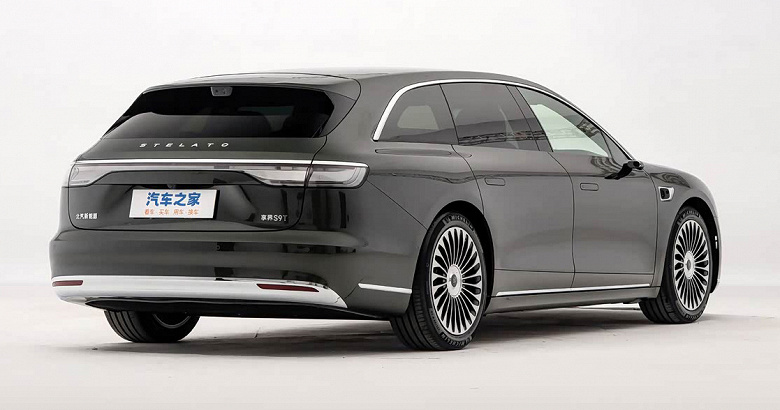 Заменитель Skoda Superb и Volkswagen Passat от Huawei и BAIC представлен официально. Stelato S9T за 309,8 тыс. юаней (3,6 млн рублей) собрал 5000 заказов за час