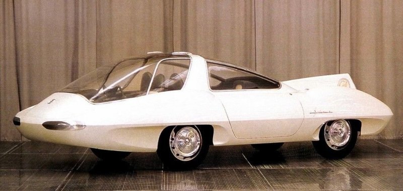 Макетный образец трехместного скоростного автомобиля Selena-II работы Луиджи Сегрэ. 1960 год авто, автодизайн, автомобили, дизайн, интересные автомобили, минивэн, ретро авто