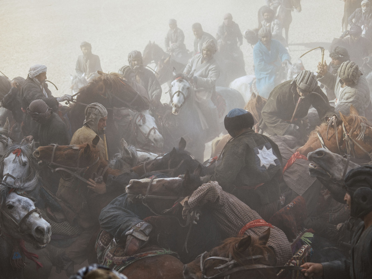 Buzkashi-fotograf-Balaz-Gardi 8