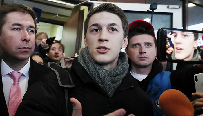 Зачем из Егора Жукова лепят нового Навального Жуков, которые, своей, только, потому, Навальный, человек, просто, именно, говорит, Егора, России, который, ответов, либералов, противники, протеста, больше, молодой, никаких