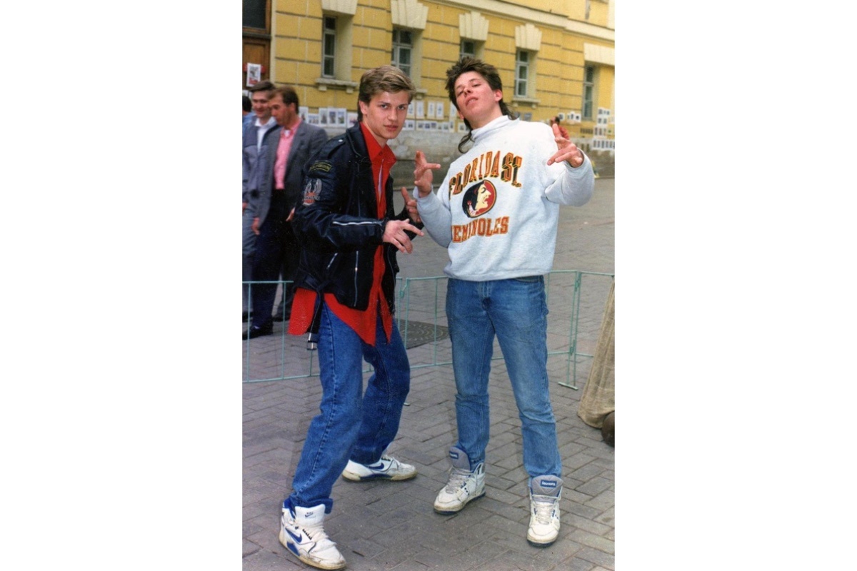 malchishnik_official / Instagram (входит в корпорацию Meta, признана экстремистской и запрещена в России)📷Андрей (Дэн) Котов и Антон (Крыс) Генералов, 1989 год