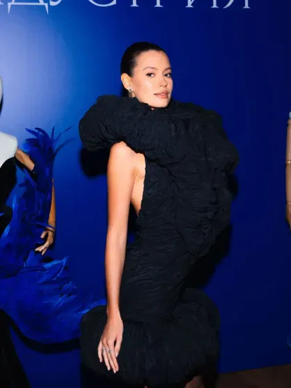 Аня Чиповская, Александр Рогов, падчерица Ивана Урганта Эрика Кикнадзе, Александр Гудков и Ксения Собчак в модных образах на ужине The Blueprint платье, Ольга, Ксения, Александр, Собчак, надела, Prada, появилась, Чиповская, позировала, ЧиповскаяАня, ИсаковаВиктория, КарпутьОльга, СерябкинаКатя, Кищук, Виктория, Кикнадзе, СтаршенбаумОльга, СоловьёваИрина, Мухина