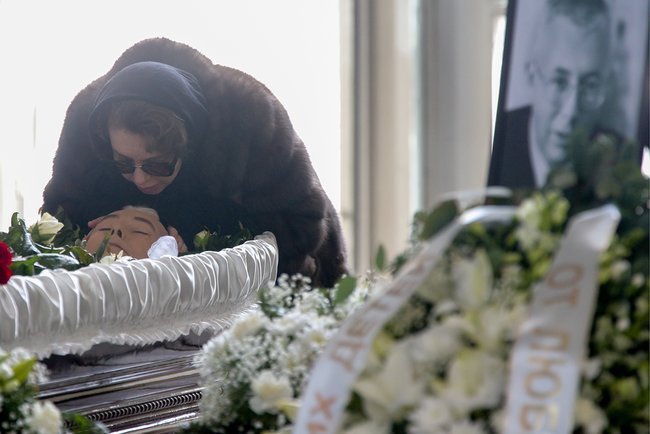 «Всю жизнь я буду думать о том, что могла его уберечь» Божена Рынска — о жизни, депрессии и самоубийстве Игоря Малашенко «Всю жизнь я буду думать о том, что могла его уберечь» Божена Рынска — о жизни, депрессии и самоубийстве Игоря Малашенко божена рынска