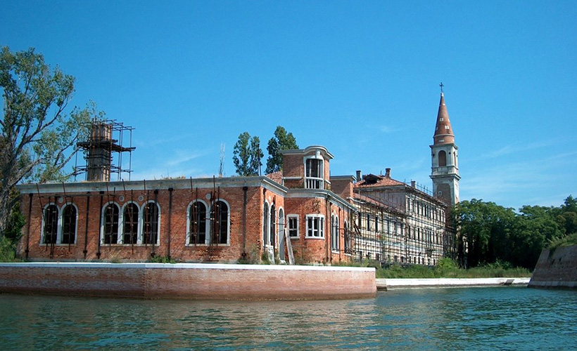 Жуткий остров Повелья, вселяющий ужас и смятение Жуткий остров Повелья, вселяющий ужас и смятение
