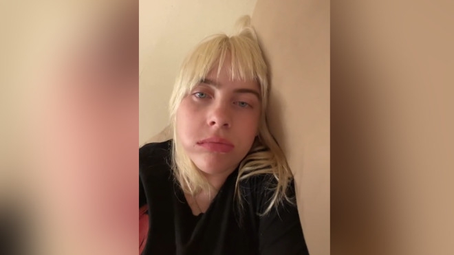 Билли Айлиш раскритиковали за вопрос с сексуальным подтекстом Шоу-бизнес