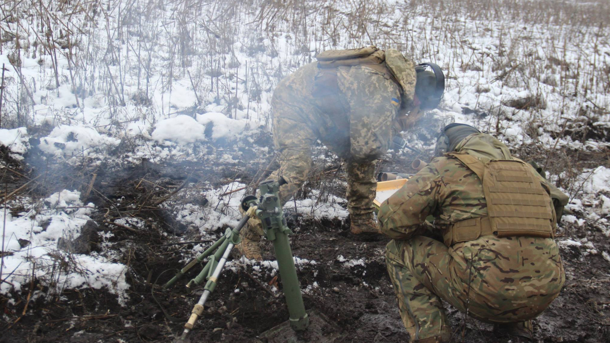 ВСУ разместили военную технику в жилых районах Попасной