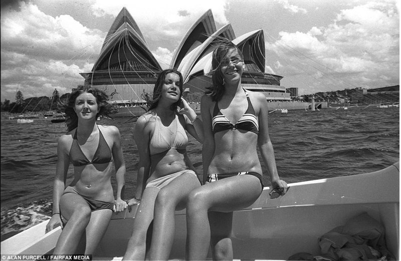 Октябрь 1973 года. Тогда же состоялось открытие Сиднейского Оперного театра. 70-е, 70-е девушки, австралия, винтаж, история, редкие фото, ретро, фото