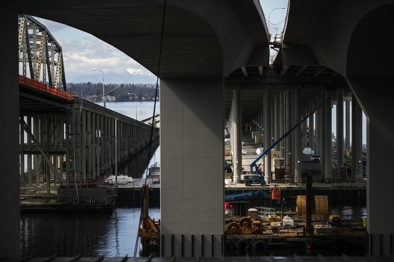 Плавающие мосты из бетона в Сиетле 