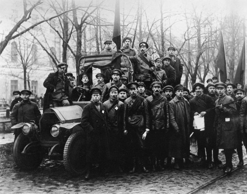 «Дикий» 1918-й. Самый неупорядоченный год Гражданской войны история