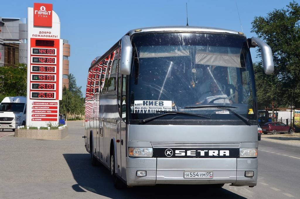 Минеральные воды грозный автобус. Автобус Грозный Волгоград. Волгоград Грозный автобус номер водителя. Автовокзал Волгограда Грозный. Автобус Грозный Волгоград номер телефона.