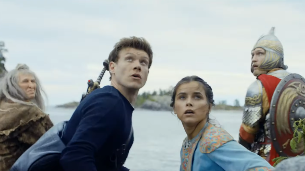 Кинокритик Сычев назвал главного конкурента фильма «Последний богатырь» в российском прокате Кинокритик Сычев назвал главного конкурента фильма «Последний богатырь» в российском прокате Шоу-бизнес