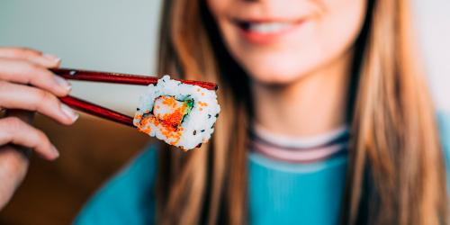 Суши и роллы для похудения: полезные варианты