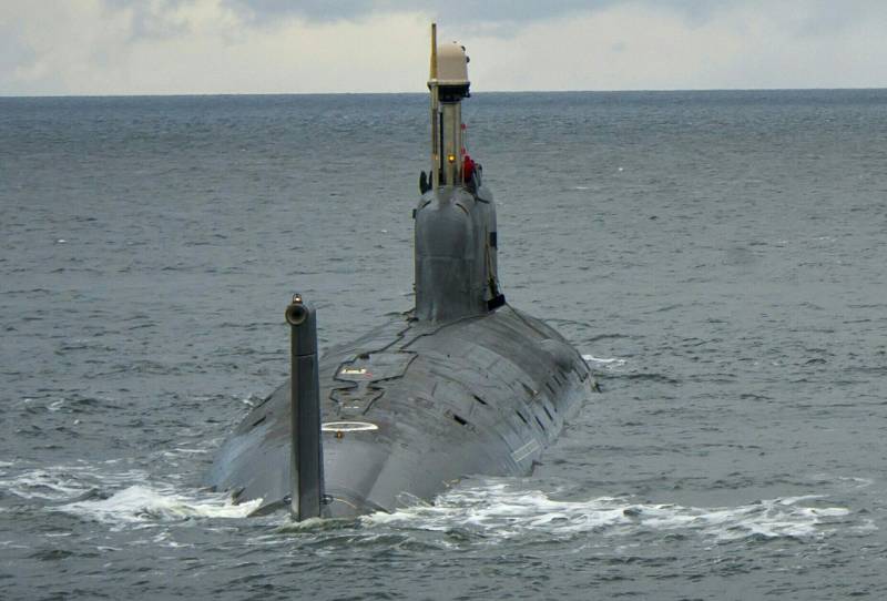 Если ясенем обыкновенным по секвойе вирджинской?