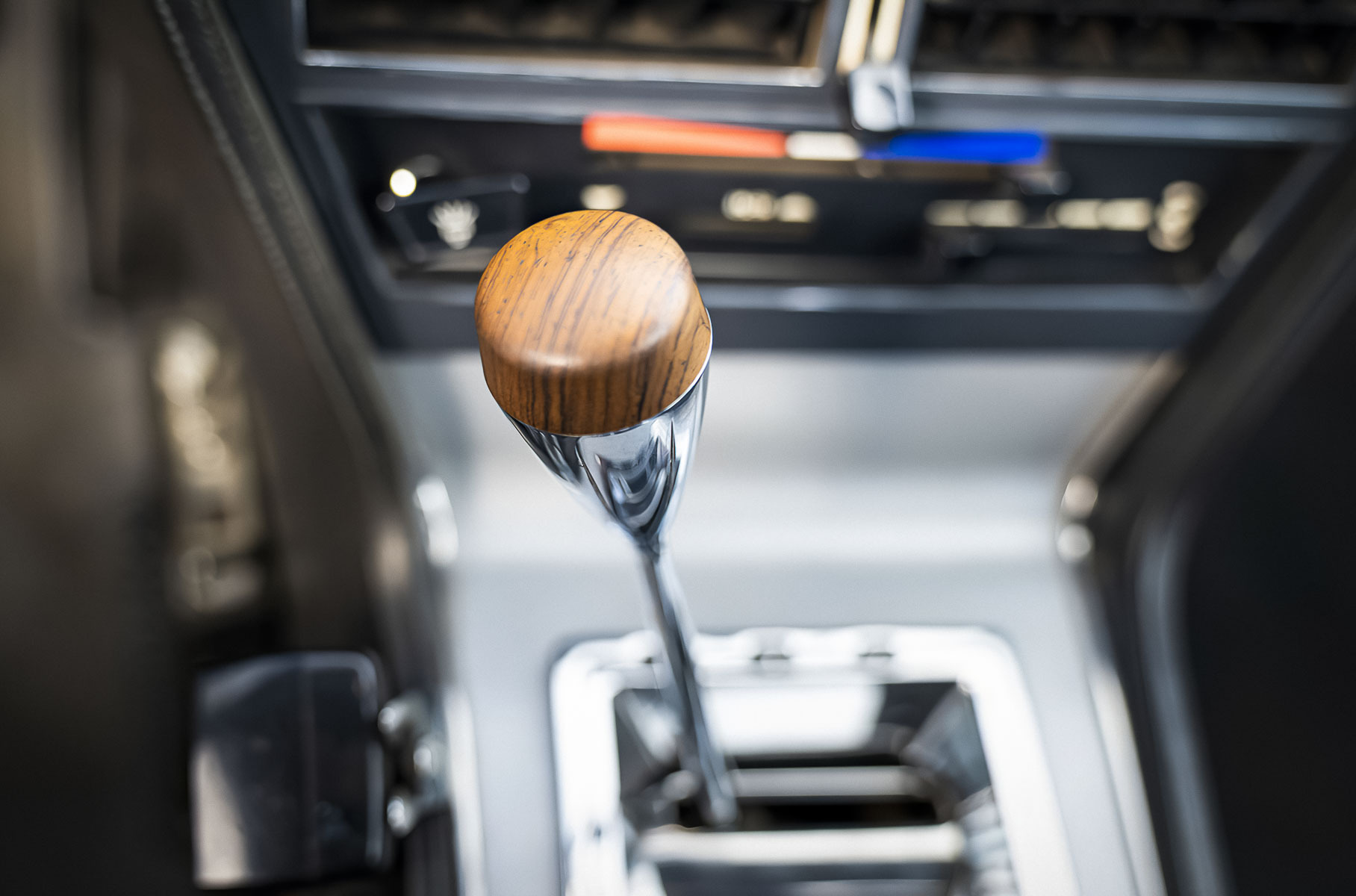 Рекордно быстрый Citroen пустят с молотка вместе с тягачом и прицепом Новости